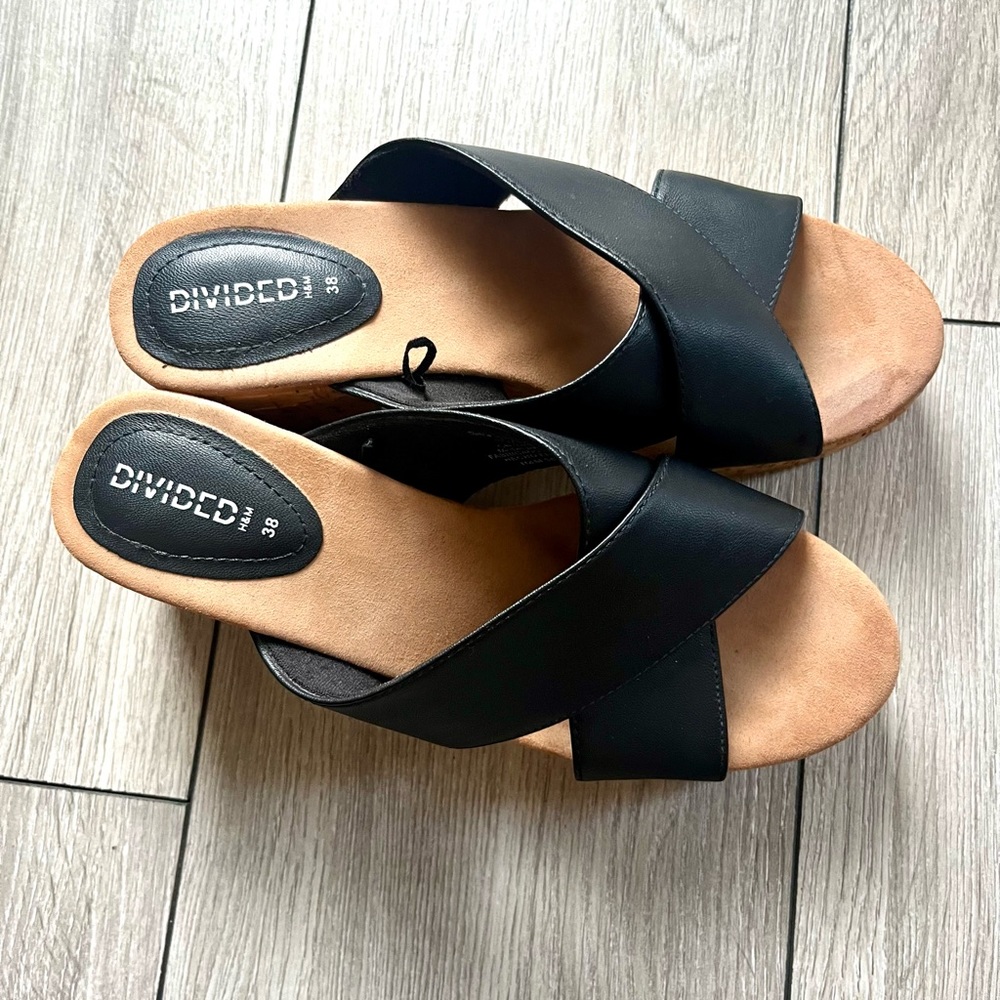 H&M Crossover Straps Sandals   Size 38